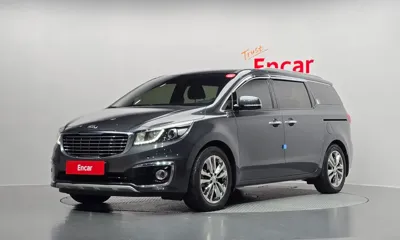 Kia Canival · 2017 год