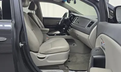 Kia Canival 2017, 78507 км, за 10523.55 USD - фото 10