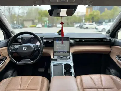 Nio ES8 2019, 100000 км, за 11775.22 USD - фото 6
