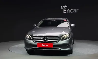Mercedes-Benz E-Class 2019, 104998 км, за 13784.95 USD