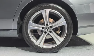 Mercedes-Benz E-Class 2019, 104998 км, за 13784.95 USD - фото 21