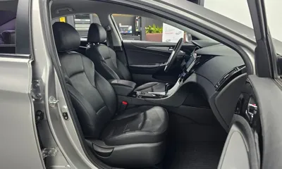 Hyundai Sonata 2011, 46858 км, за 3693.43 USD - фото 10