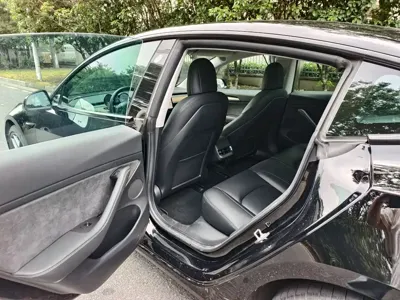 Tesla Model 3 2021, 53000 км, за 21888.89 USD - фото 9