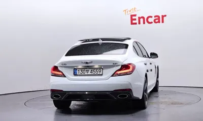 Genesis G70 2020, 78847 км, за 16221.51 USD