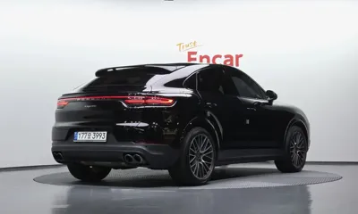 Porsche Cayenne 2023, 39559 км, за 61670.62 USD