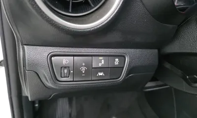 Kia K3 2021, 63177 км, за 9183.41 USD - фото 13