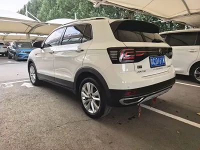 Volkswagen T-Cross 2022, 57000 км, за 12771.97 USD - фото 15