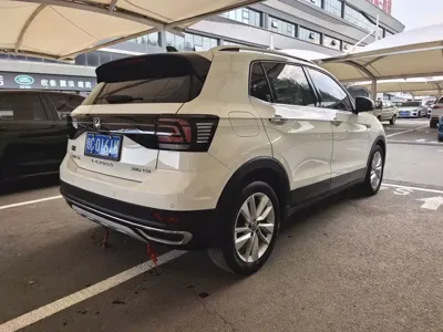 Volkswagen T-Cross 2022, 57000 км, за 12771.97 USD - фото 17