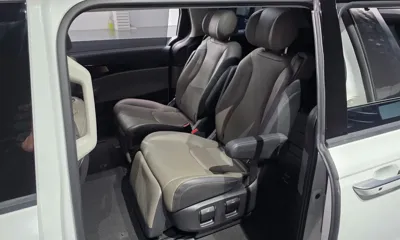 Kia Canival 2024, 60283 км, за 25270.37 USD - фото 11