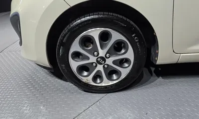 Kia Morning 2012, 100869 км, за 1852.69 USD