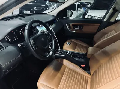 Land Rover Discovery Sport 2018, 112466 км, за 9518.18 USD - фото 10