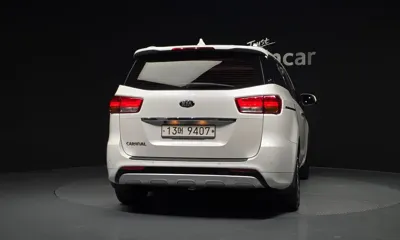 Kia Canival 2016, 147409 км, за 5744.32 USD