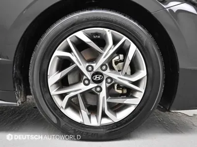 Hyundai Sonata 2021, 59589 км, за 10906.94 USD