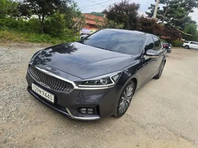Kia K7 2017, 212451 км, за 6104.77 USD
