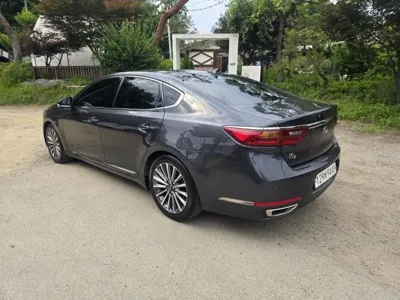 Kia K7 2017, 212451 км, за 6104.77 USD