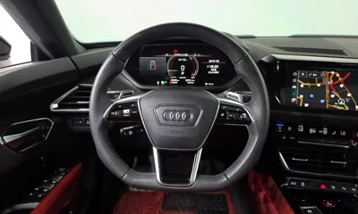 Audi e-tron GT 2022, 30065 км, за 57010.97 USD - фото 12