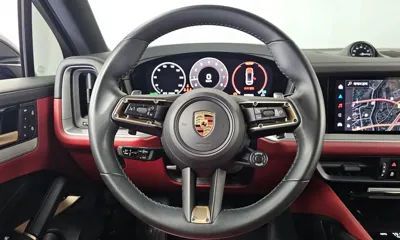 Porsche Cayenne 2024, 24346 км, за 95765.52 USD - фото 13