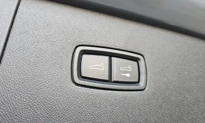 Porsche Cayenne 2024, 24346 км, за 95765.52 USD - фото 27