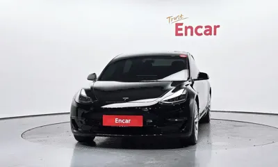 Tesla Model 3 2022, 77710 км, за 21990.29 USD