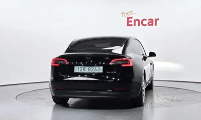 Tesla Model 3 2022, 77710 км, за 21990.29 USD