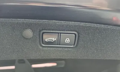 Hyundai Grandeur 2020, 162171 км, за 10402.04 USD - фото 31