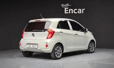 Kia Morning 2012, 112731 км, за 2636.27 USD