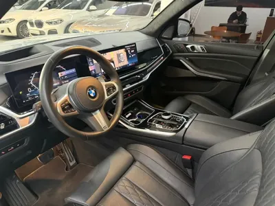 BMW X7 2024, 34967 км, за 70565.84 USD - фото 12