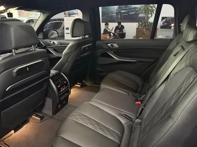 BMW X7 2024, 34967 км, за 70565.84 USD - фото 15