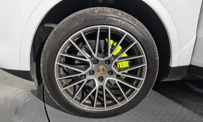 Porsche Cayenne 2020, 93090 км, за 56124.46 USD