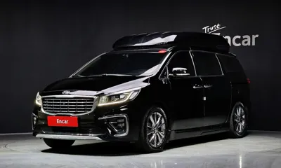 Kia Canival · 2020 год