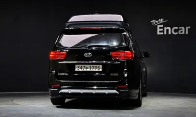 Kia Canival 2020, 117492 км, за 15526.92 USD