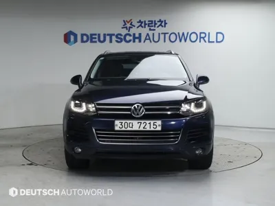 Volkswagen Touareg 2012, 124438 км, за 6630.69 USD