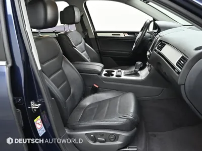 Volkswagen Touareg 2012, 124438 км, за 6630.69 USD - фото 10