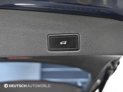 Volkswagen Touareg 2012, 124438 км, за 6630.69 USD - фото 20