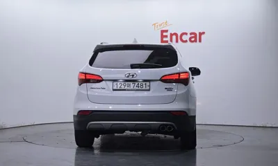 Hyundai Santafe 2015, 56666 км, за 7745.83 USD