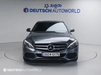 Mercedes-Benz C-Class 2017, 107500 км, за 8196.73 USD