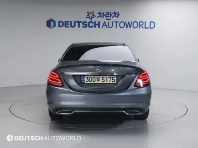 Mercedes-Benz C-Class 2017, 107500 км, за 8196.73 USD