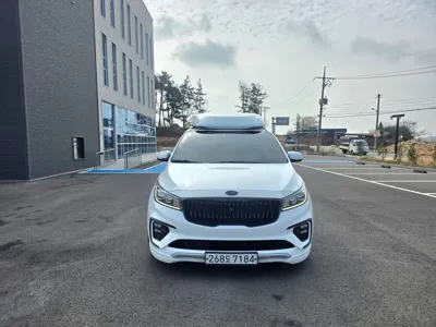 Kia Canival 2019, 112704 км, за 17824.63 USD