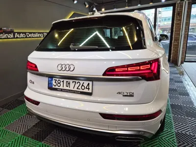 Audi Q5 2023, 79023 км, за 24832.61 USD