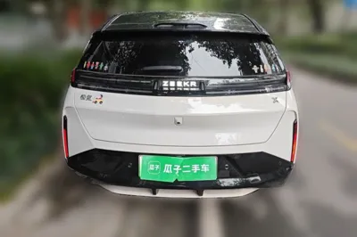 Zeekr X 2025, 6400 км, за 17745 USD