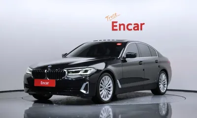 BMW 5-Series · 2023 год