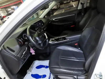 Hyundai Sonata 2022, 121141 км, за 10576.42 USD - фото 8