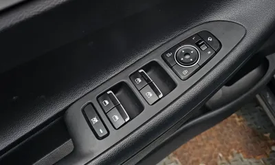 Hyundai Grandeur 2019, 9883 км, за 12964.18 USD - фото 18