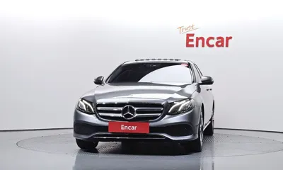 Mercedes-Benz E-Class 2019, 60887 км, за 13986.48 USD