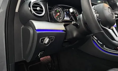 Mercedes-Benz E-Class 2019, 60887 км, за 13986.48 USD - фото 18