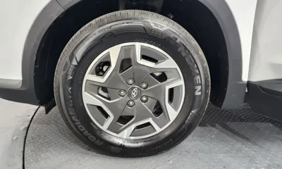 Hyundai Santafe 2023, 42540 км, за 20121.11 USD
