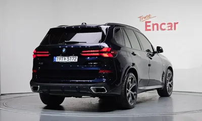 BMW X5 2024, 30059 км, за 74504.4 USD