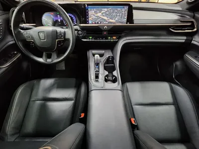 Toyota Crown 2023, 41964 км, за 29492.89 USD - фото 7