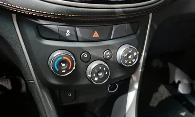 ChevroletGMDaewoo Trax 2020, 100862 км, за 5894.03 USD - фото 17