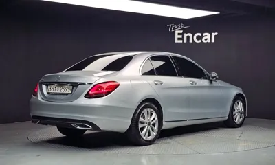 Mercedes-Benz C-Class 2019, 139403 км, за 11237.45 USD